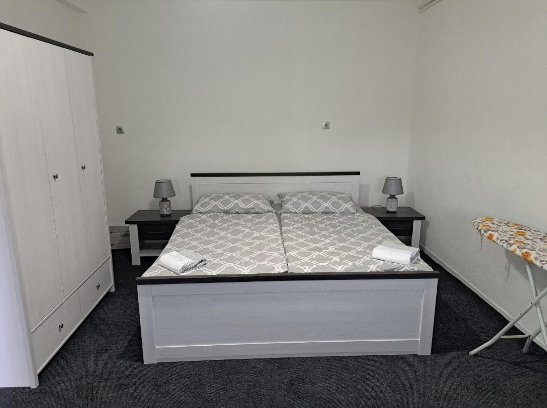 Apartman Ivo Лівно Екстер'єр фото